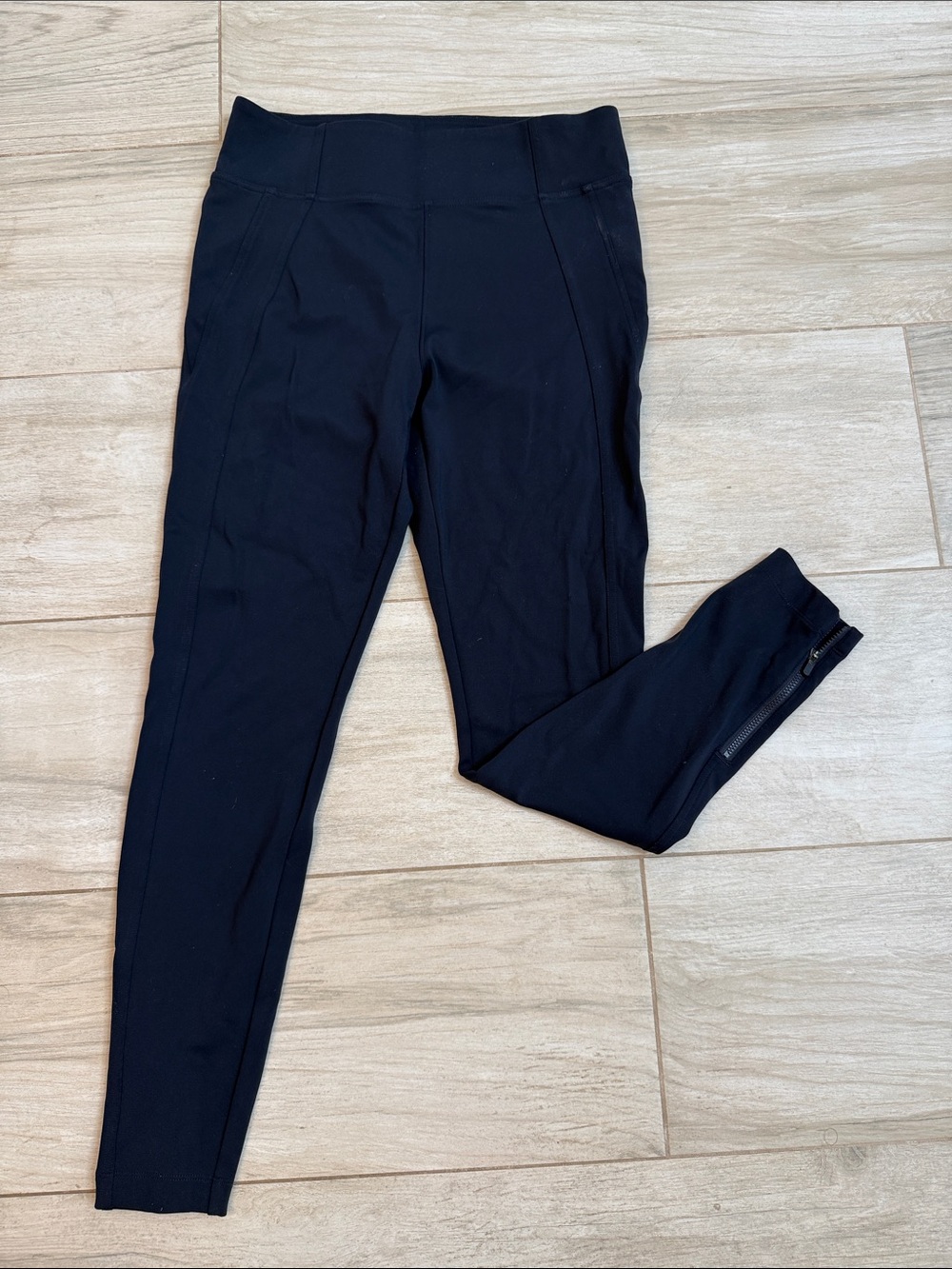 Athleta Navy Heavyweight High-Rise Performance Leggings with Ankle Zips